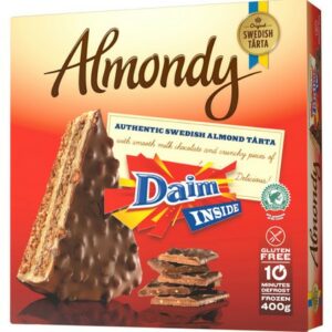 ALMONDY CAKE WITH CRUNCHY DAIM PIECES GLUTEN FREE 400G